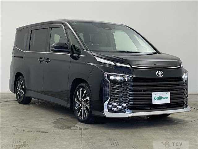 2022 Toyota Voxy