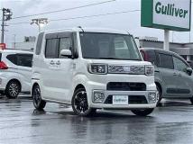 2015 Daihatsu WAKE