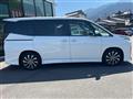2023 Toyota Voxy