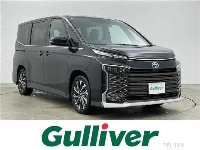 2022 Toyota Voxy