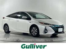 2017 Toyota Prius PHV
