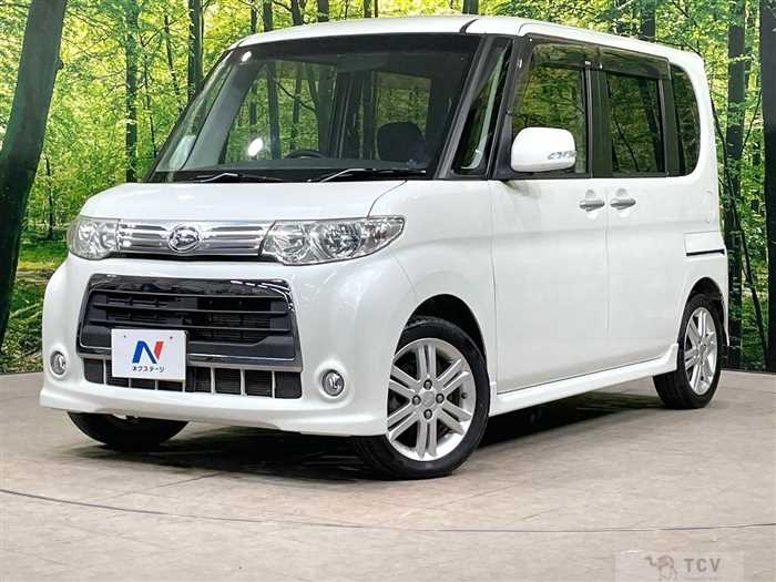 2011 Daihatsu Tanto