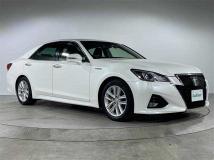 2016 Toyota Crown Hybrid