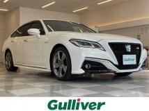 2018 Toyota Crown Hybrid