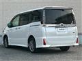 2016 Toyota Voxy