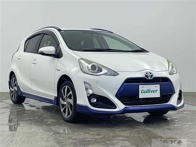 2016 Toyota AQUA