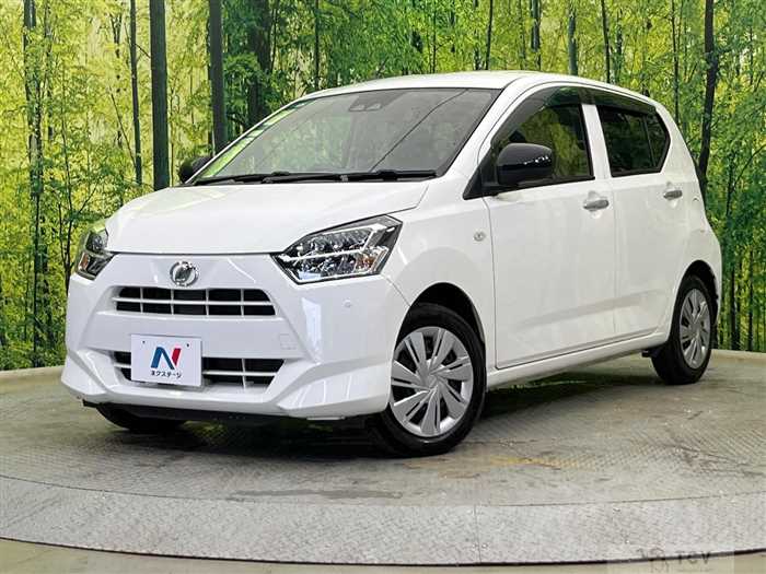 2020 Daihatsu Mira Es
