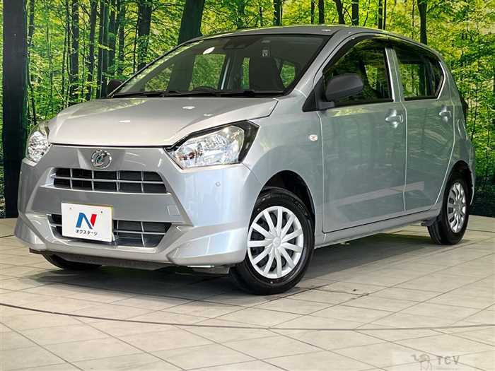2022 Daihatsu Mira Es