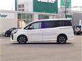 2017 Toyota Voxy