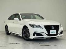 2020 Toyota Crown Hybrid