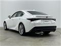 2021 Lexus IS