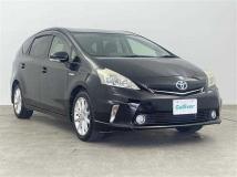 2013 Toyota PRIUS α