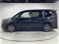 2022 Toyota Voxy