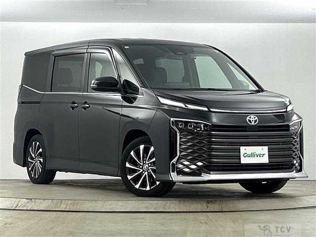 2023 Toyota Voxy