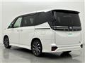2022 Toyota Voxy