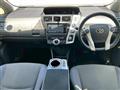 2014 Toyota PRIUS α