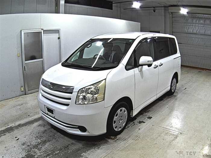 2009 Toyota Noah
