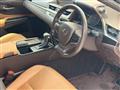 2019 Lexus ES