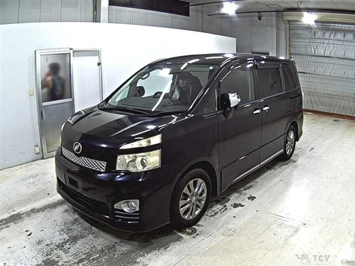 2011 Toyota Voxy