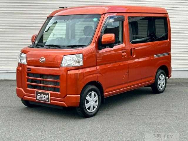 2022 Daihatsu Hijet Cargo