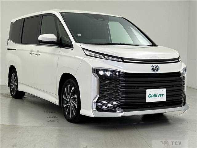 2025 Toyota Voxy
