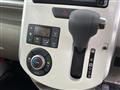 2017 Daihatsu Tanto