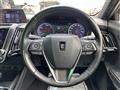 2019 Toyota Crown Hybrid
