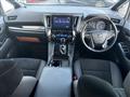 2020 Toyota Alphard Hybrid
