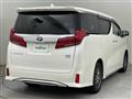 2023 Toyota Alphard Hybrid