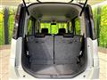 2009 Nissan ROOX