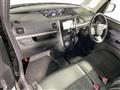 2016 Daihatsu Tanto