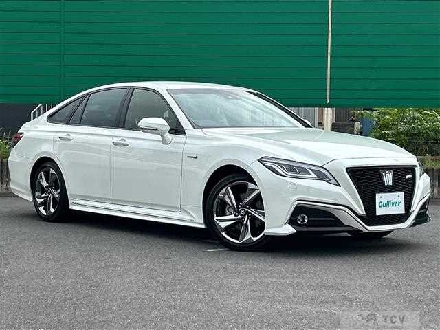 2018 Toyota Crown Hybrid