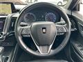 2018 Toyota Crown Hybrid
