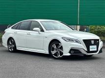 2018 Toyota Crown Hybrid
