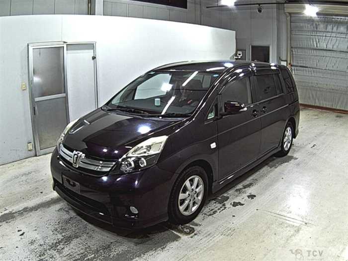 2015 Toyota Isis