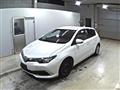 2016 Toyota Auris