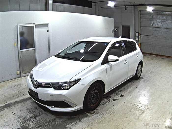 2016 Toyota Auris