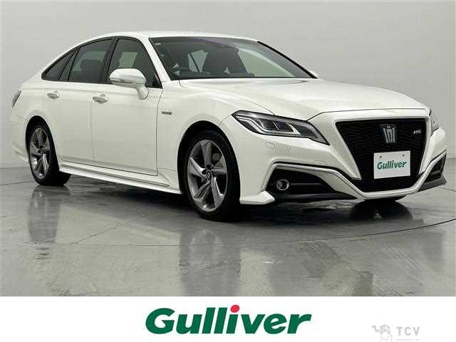 2019 Toyota Crown Hybrid