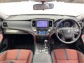 2013 Toyota Crown Hybrid