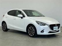 2015 Mazda Demio