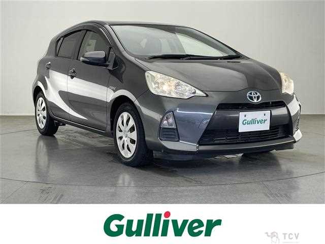 2013 Toyota AQUA