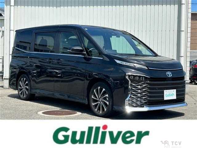 2023 Toyota Voxy
