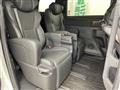 2023 Toyota Alphard Hybrid