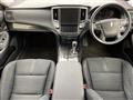 2014 Toyota Crown Hybrid