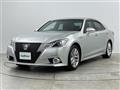 2014 Toyota Crown Hybrid