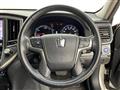 2014 Toyota Crown Hybrid