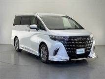 2025 Toyota Alphard Hybrid
