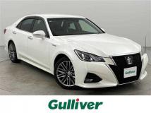 2016 Toyota Crown Hybrid