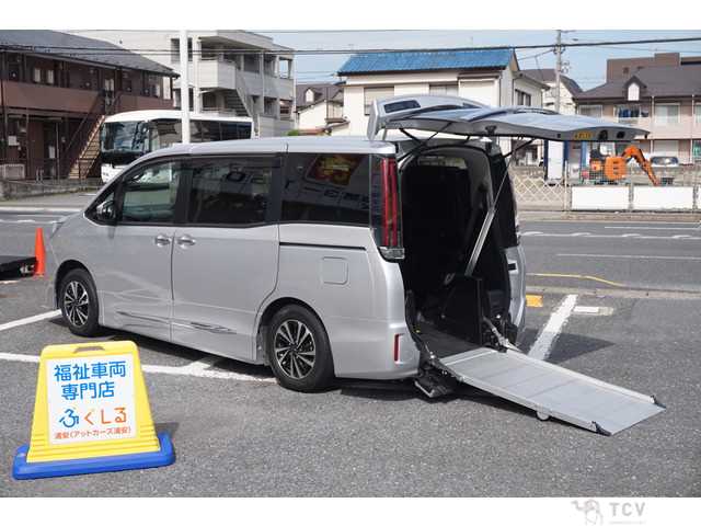 2021 Toyota Noah