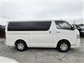 2009 Toyota Hiace Van